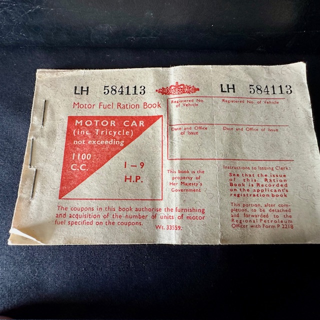 Ref: 5934 - WW2 Motor Fuel Ration Book.